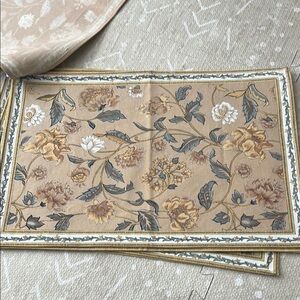 6 French Floral Placemats